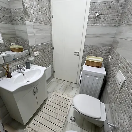 Apartment Moon Center *