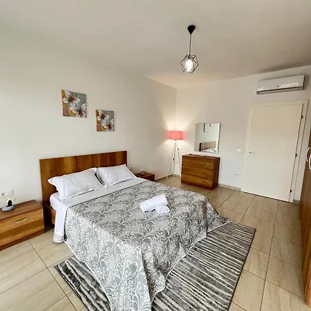 Moon Center Appartement Shkodër